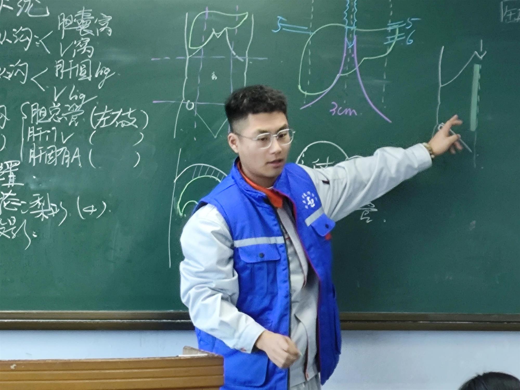 微信圖片_20251121092108.jpg 微信圖片_20251121092108.jpg